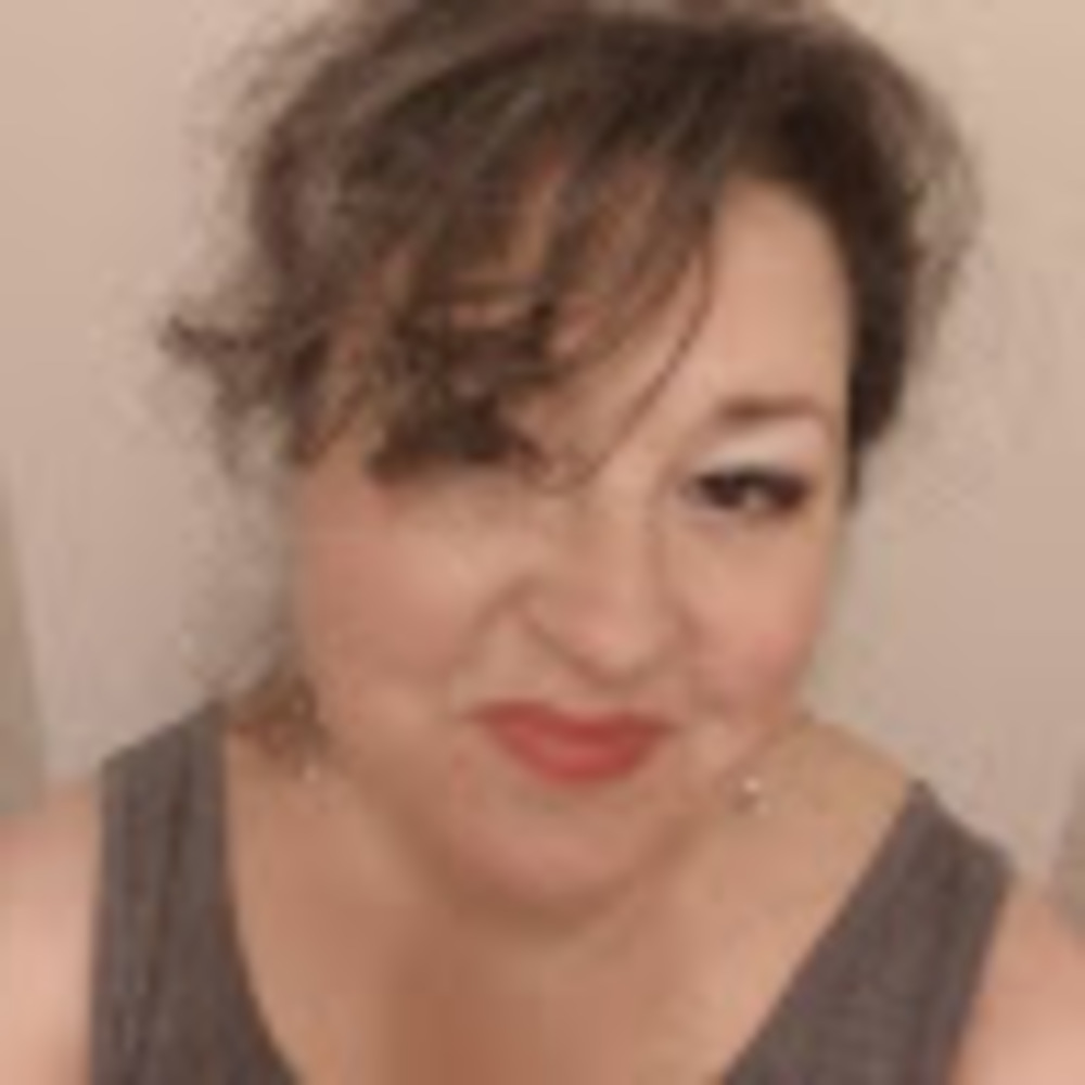 Meet your Posher, Biaia
